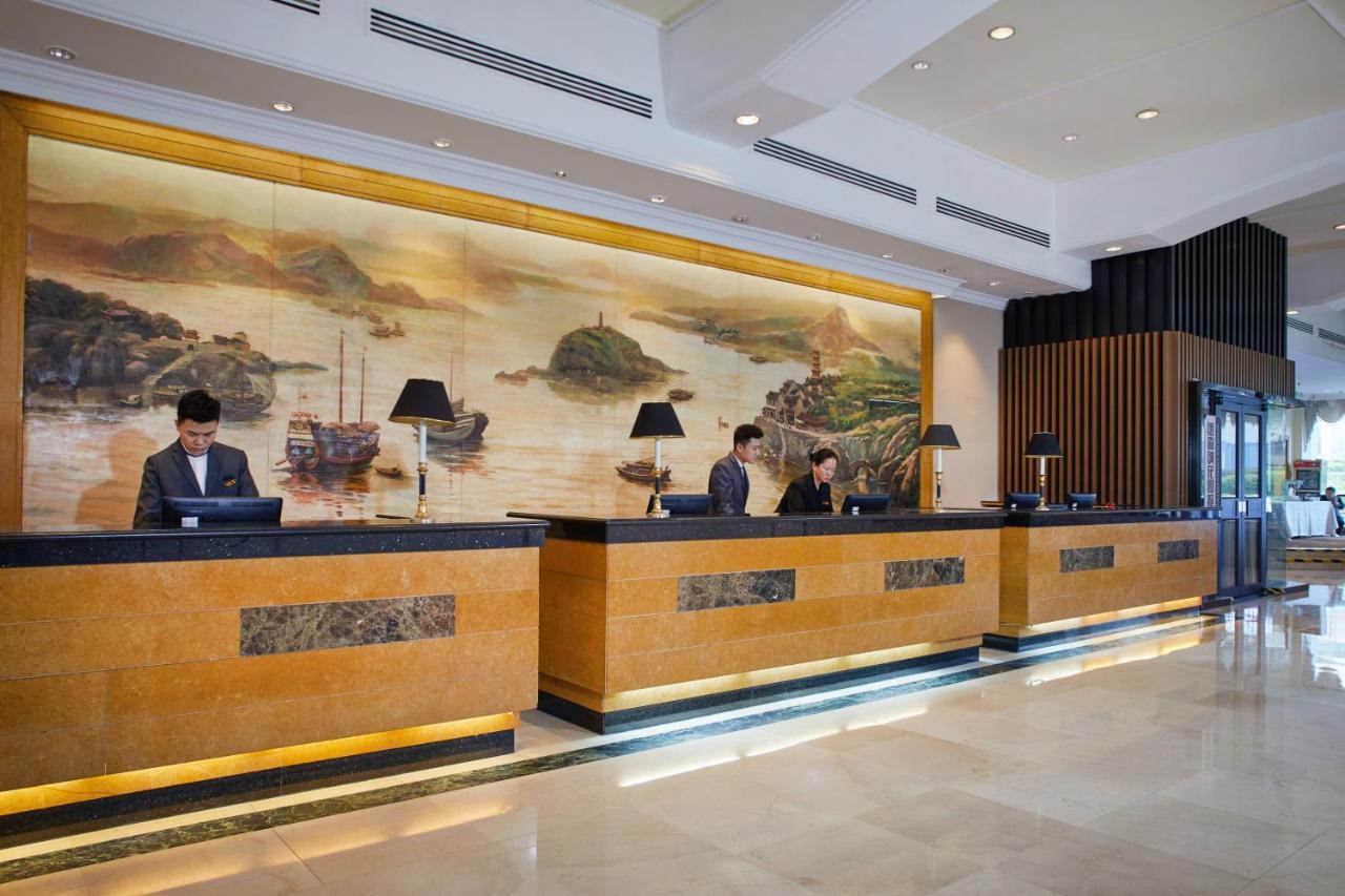 Beijing 5L Hotel Exterior photo