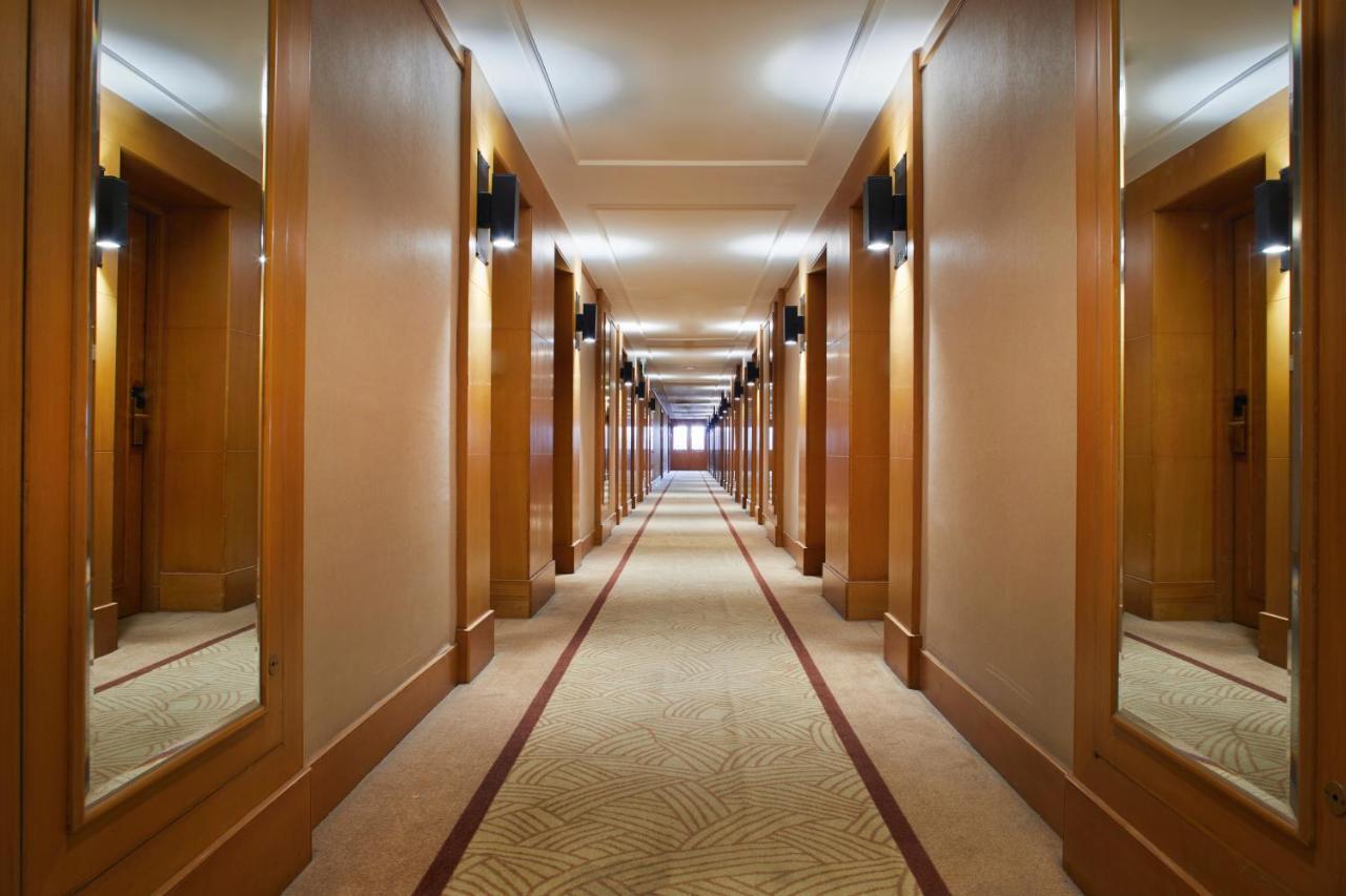Beijing 5L Hotel Exterior photo